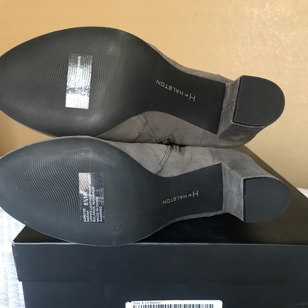 H by Halston tall shaft Suede boots - 8.5, NIB - Picture 9 of 10
